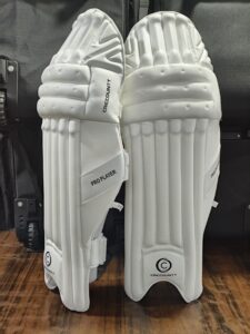CricCounty Batting Pads Senior